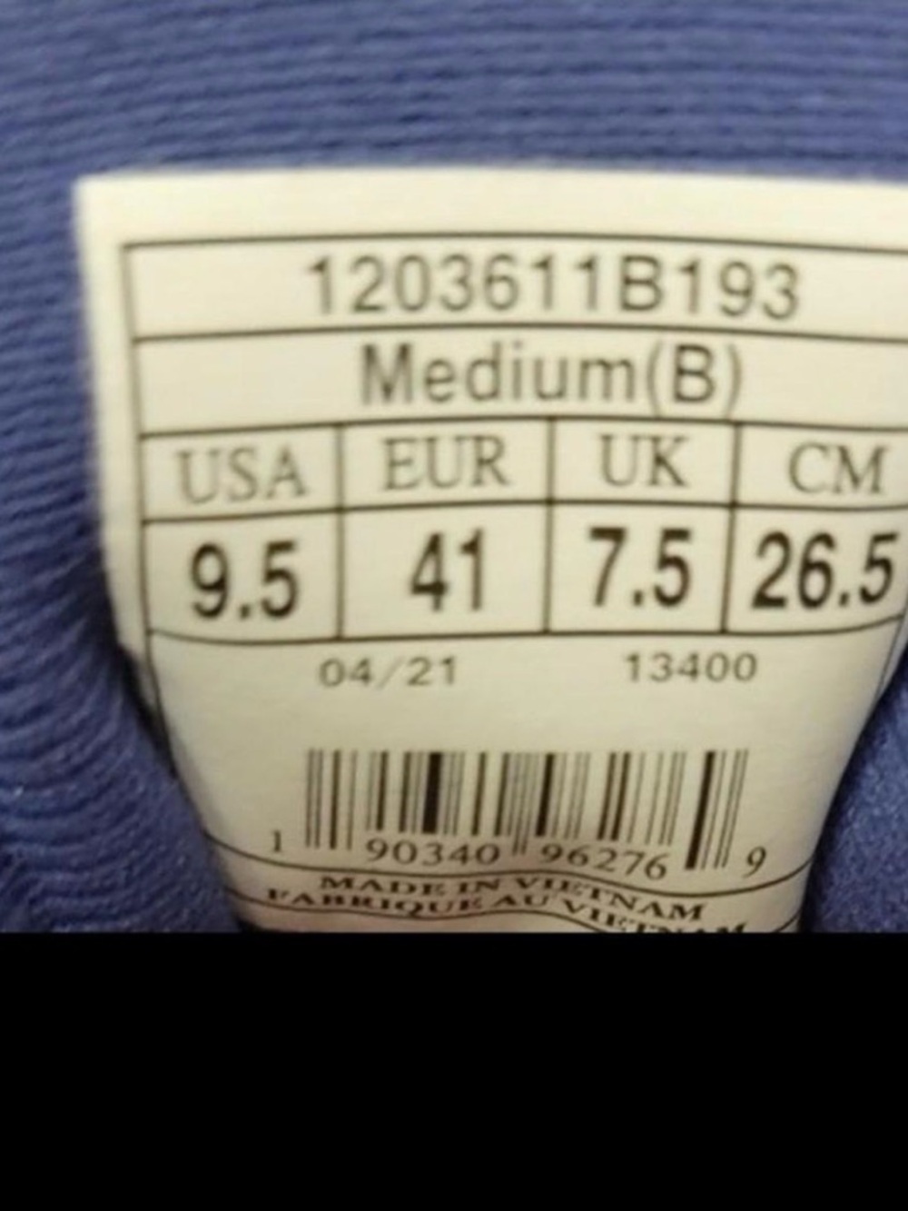 Women’s White Brooks Revel 9.5 - Picture 2 of 8